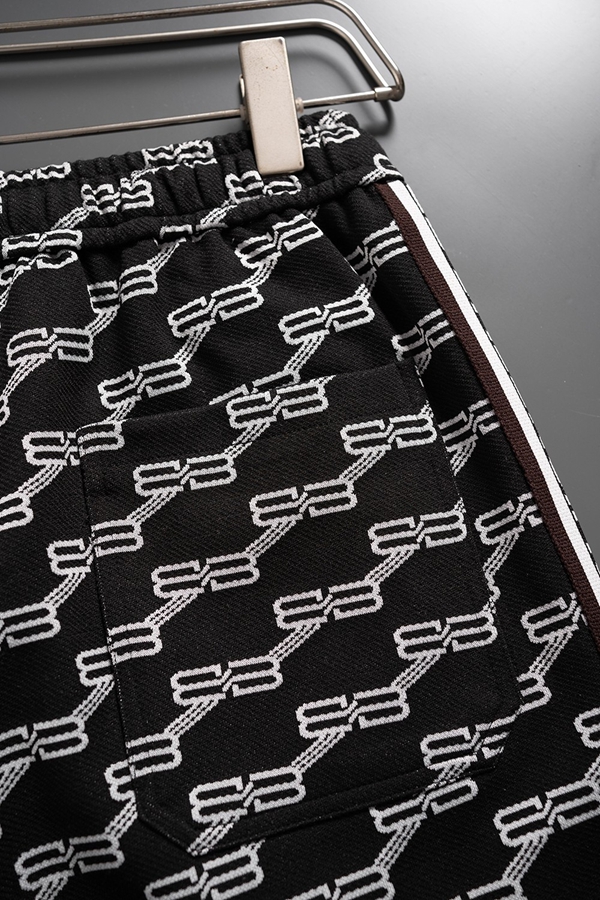 ブランドハーフパンツ角部分ディテール